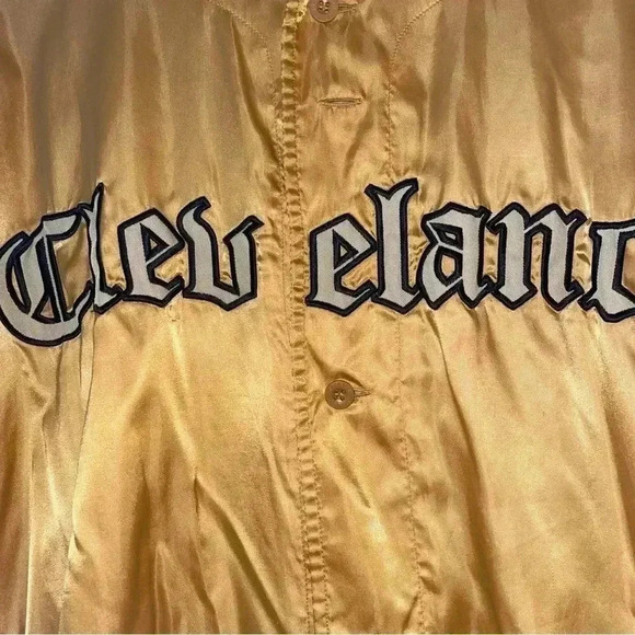 Cleveland STARTER vintage short sleeve button up shirt Men’s size large - Picture 2 of 9